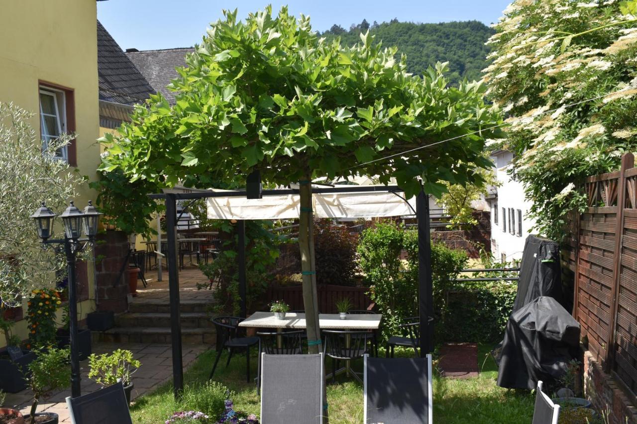 Landgasthof Zur Sonne Энкирх Экстерьер фото
